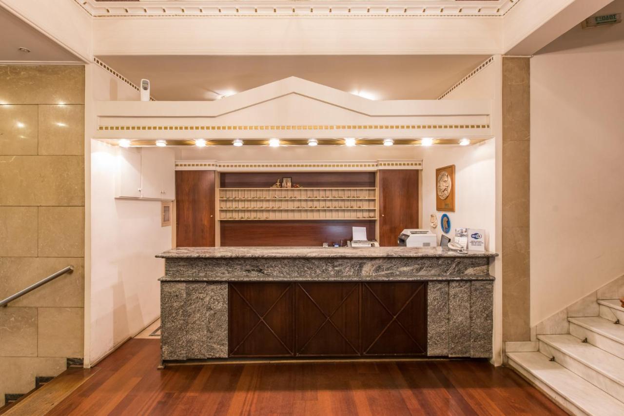 Achillion Hotel Tríkala エクステリア 写真