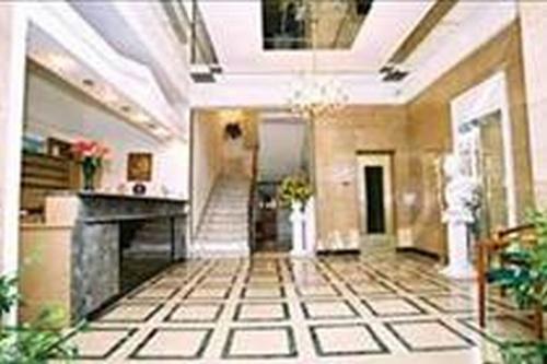 Achillion Hotel Tríkala エクステリア 写真